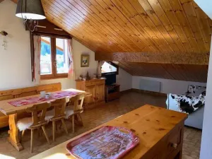 Image of 2nd floor, balcony, tv, ski locker, 87m², Pralognan-la-Vanoise