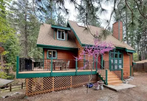 Image of Large Cabin near Rollins Lake & American River