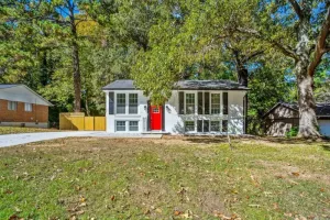 Image of Realtor Red Door