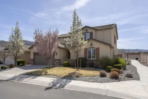 Image of Mt Views 5 Beds 3 Baths Home: Open FloorPlan 20 mins to Mt Rose 35 Mins to Tahoe