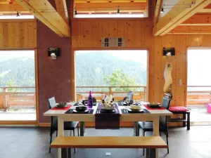 Image of Chalet charmant aux Gets avec vue sur montagne et cheminée