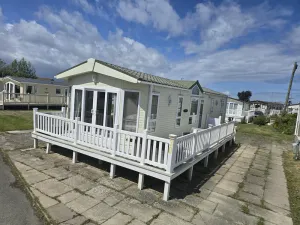 Image of Luxury lodge lyons robin hood