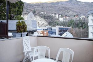 Image of 200m from ski lifts, 2nd floor, balcony, parking, tv, ski locker, 25m², Brides Les Bains