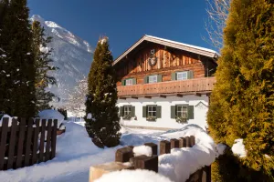 Image of Chalet Foresthouse, Chalet, only 25 minutes to Salzburg, garden, sauna, whirlpol