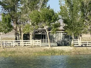 Image of Death Valley Passageway Lakeside Cabin A at Lake Olancha
