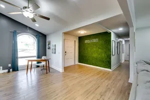 Image of ATL's Stylish Manor\/9Beds\/6Bedrms\/4Baths