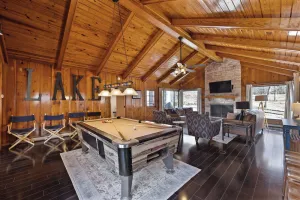 Image of Waterfront Lake-house. Boathouse. 5 bed\/4 bath, Pickwick Lake, Yellow Creek