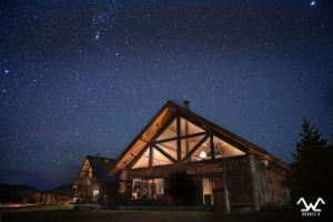 Image of Big Sky - BIG Cabin! Your Winter Dreamland! Stunning, Huge Home on the Gallatin