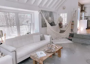 Image of Artist Studio Retreat (20 mi. from Nashville)