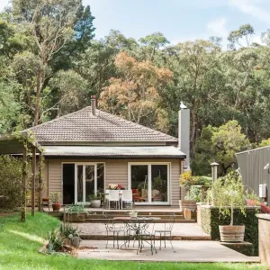 Image of Elsewhere Red Hill - on 10 acres - 6 mins to beach