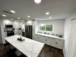 Image of Clean and comfy w\/ fast internet
