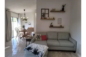 Image of Cozy Getaway 5 Min Walk to Parks