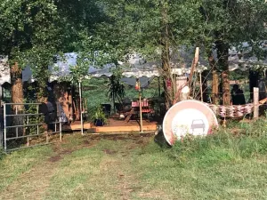 Image of L 'ETANG DU PERCHE isolated site