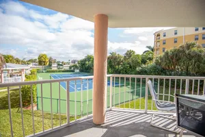 Image of Seaside Comfort – Relax by the Water