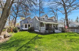 Image of Large Lakehouse with hot tub. walk to public beach in Twin Lakes WI