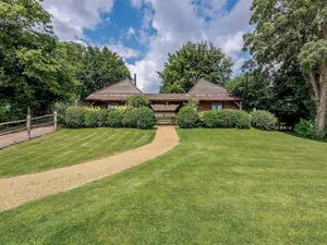 Image of Castlemans Stables East