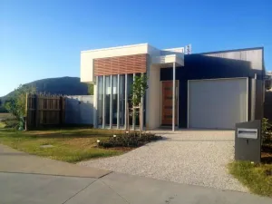 Image of Zeby's Beach Break - located at Mount Coolum