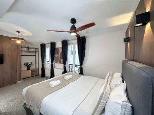 Image of Porte de Versailles - Studio