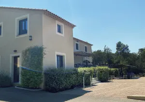 Image of A pretty hamlet in the heart of the Escarelle vineyards