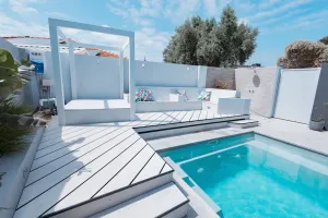 Image of Private Mindarie Retreat with Garden Views, walking distance to Marina & Shops