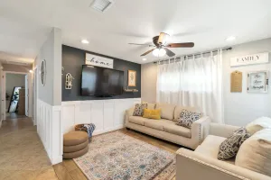 Image of Southside Living! Only 8 Minutes to Ybor. Near Channelside & Downtown