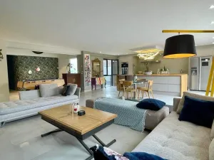Image of MAGNIFIQUE VILLA LUXE COSY POPPIES HOLIDAY - Normandie Beach Racing, Flipper, Baby-foot, SPA, Jardin Méditerranéen, Plage Riva Bella à 300m, Mer à Pied, Tout Confort, Idéale Familles & Groupes, EVJ à Ouistreham, Proche Cabourg, Week-end & Courts Séjours !