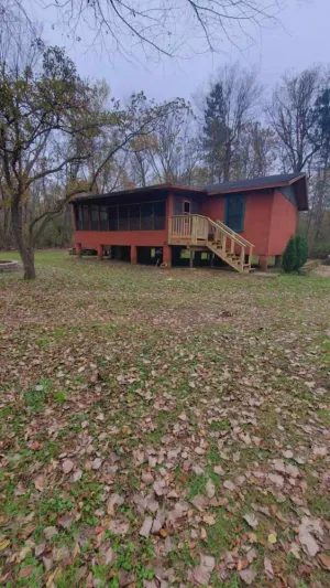 Image of Toddy's Cabin