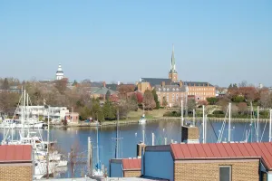 Image of Prime Viewing for Blue Angels -Rooftop Deck and Water Views of Spa Creek!