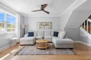 Image of Great Location! 3BR Townhome in Mt. Pleasant
