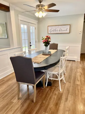 Image of Stunning 4 Bedroom Home - Prime Location