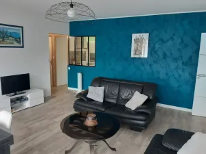 Image of 3-room apartment near medieval city