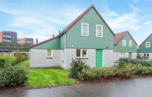 Image of 4 Bedroom Gorgeous Home In Wemeldinge