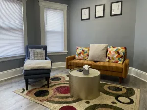 Image of STYLISH HOME 20 MINS AMERICAN DREAM MALL NYC EWR