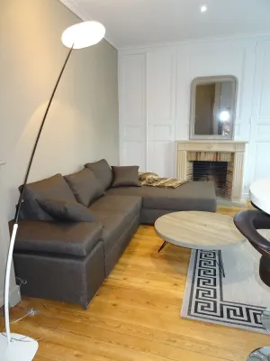 Image of Family Suite F3 Grant in the heart of Chartres has 55m2 2 bedrooms, parking