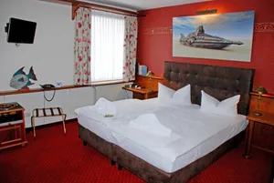 Image of DZ 111 - DEB 014 maritime hotel with adventure gastronomy