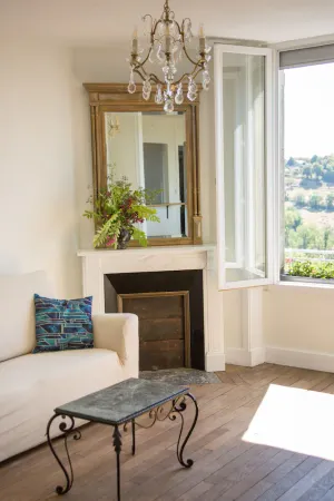 Image of Spacious 2 bedroom apartment with stunning views