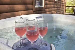 Image of Amazing Cabin w\/Firepit, Gametable, Hot Tub, Wifi, Cable