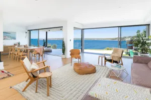 Image of 6 bedrooms, ocean views, pool & spa