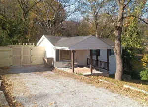 Image of East Nashville Ranch less than 10 minutes from downtown and the Grand Ole Opry