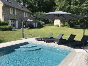 Image of 5 Bedroom secluded house with private heated pool
