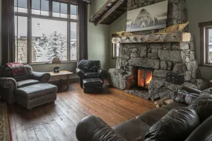 Image of Spend Summer in Big Sky! Sprawling Rustic-Lux Home on Golf Course, Steps to Town Center