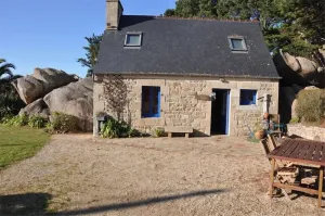 Image of Maison bretonne 50m plage avec jardin et WIFI à TREGASTEL - Réf 413