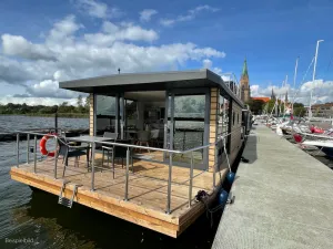 Image of Houseboat Fjord HAVEN with bio-sauna and roof terrace in Barth