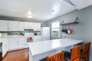 Image of Comfy Continental Townhouse, 1 bedroom, sleeps 4, single level