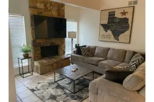 Image of Lovely Laredo Condo Great location !!