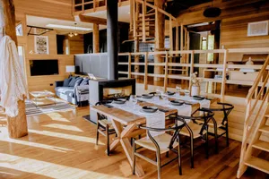 Image of Esk Treehouse Cabin Unique Home with River Views