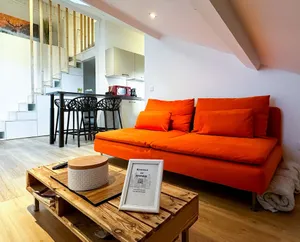 Image of Atypique sous chateau vieille ville AC