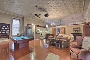 Image of Dayton Apt - 10 Miles to Purdue University!