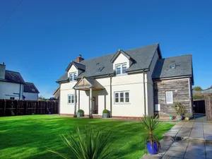 Image of 4 bedroom accommodation in Weston, near Honiton