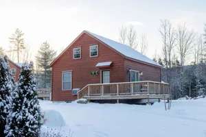 Image of Rosewood Villa, Brand new 2 bedroom log cabin